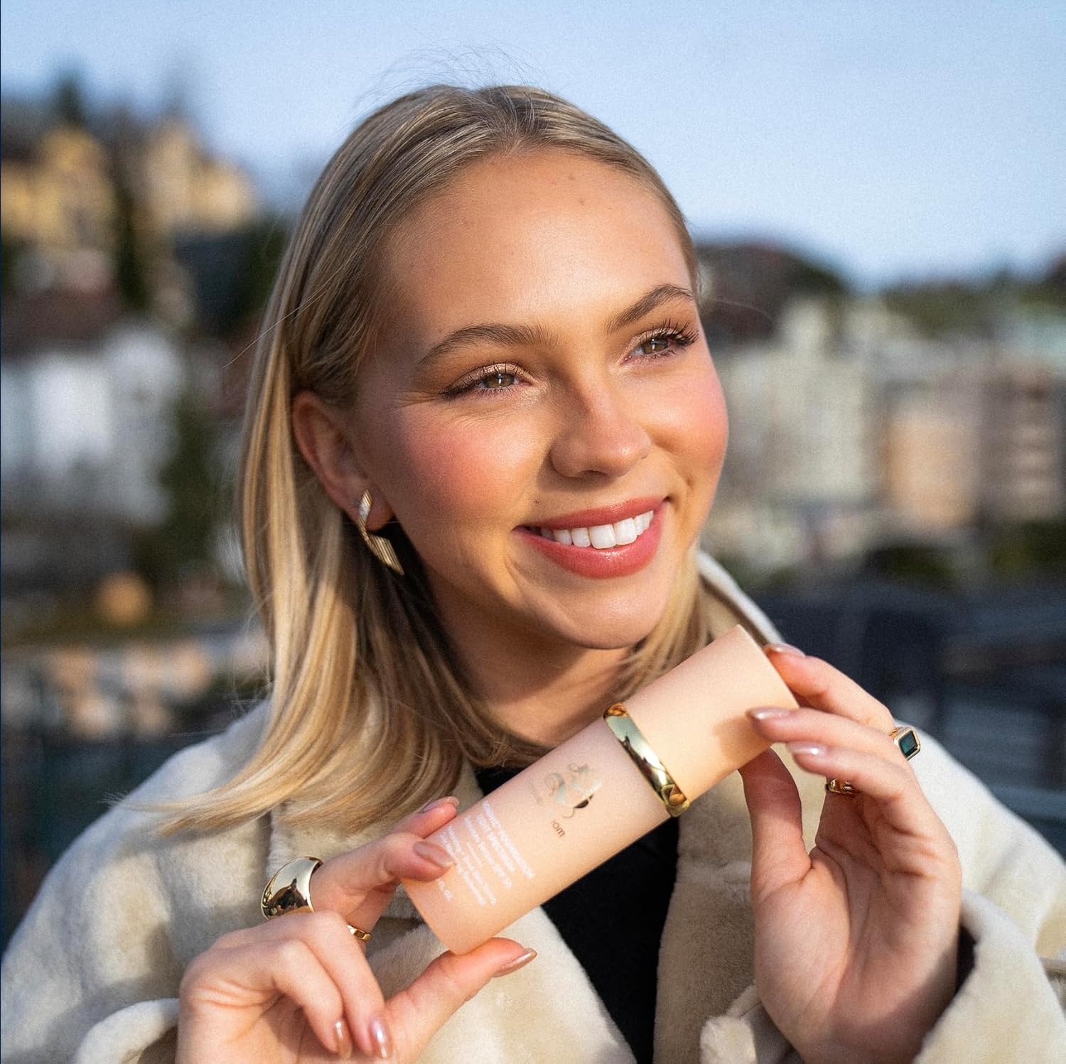 4-in-1 Color Foundation