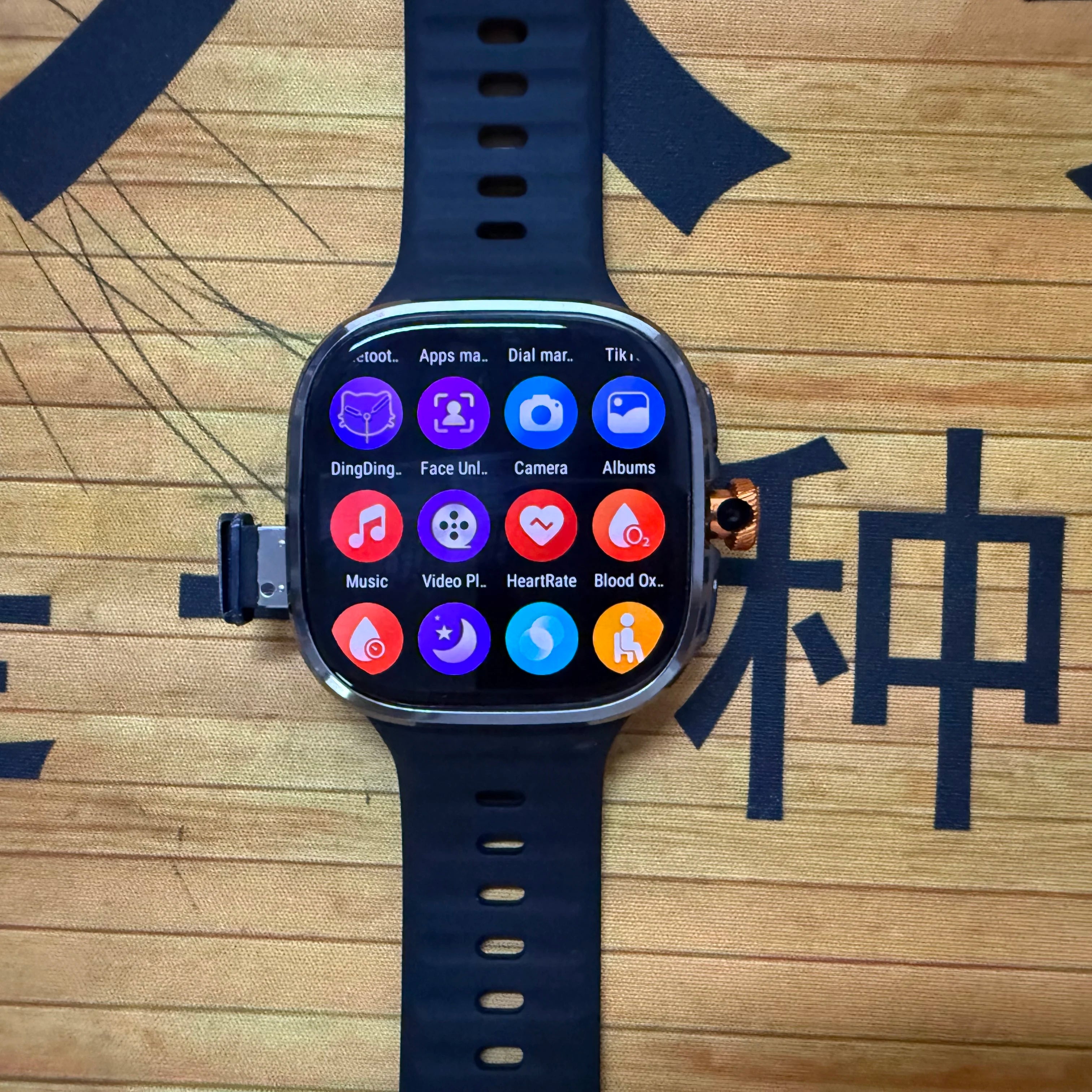 M99 Smartwatch Pro 5G